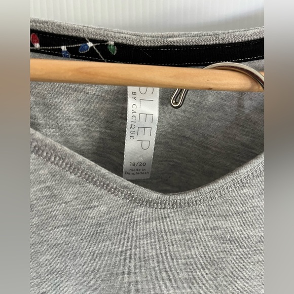 3 for $25!!! CACIQUE Lane Bryant Christmas PJ’s size 18/20 - Picture 11 of 12